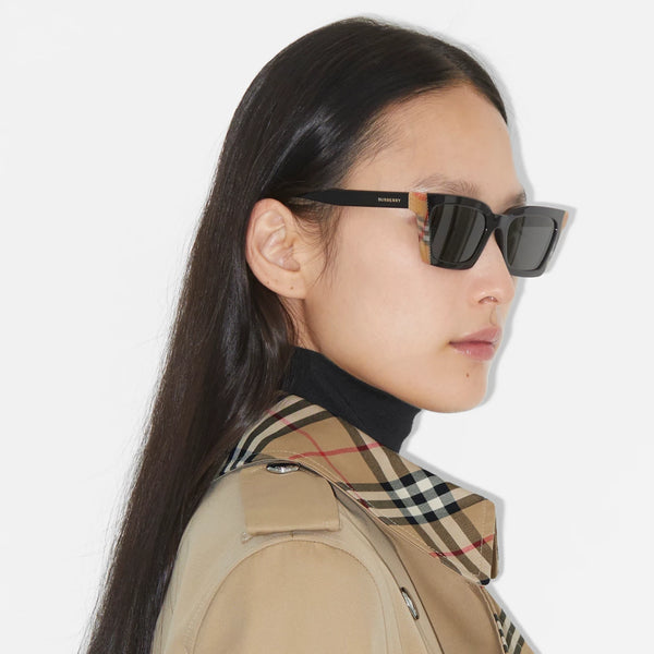 Occhiale da sole Burberry BE4392